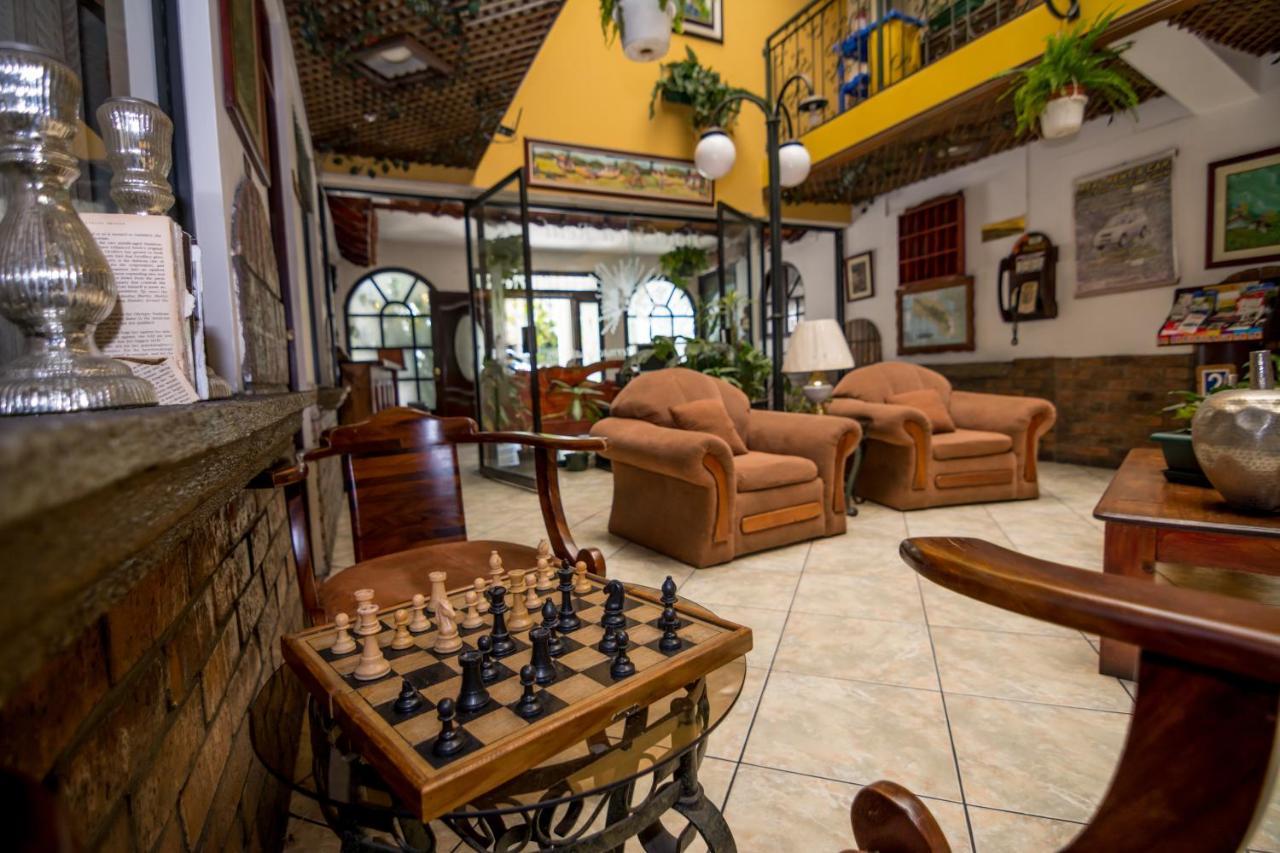 Hotel Amon Real Costa Rica San José Exteriör bild